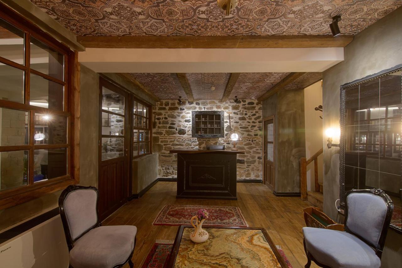 Hani I Pazarit Boutique Hotel Корча Екстериор снимка