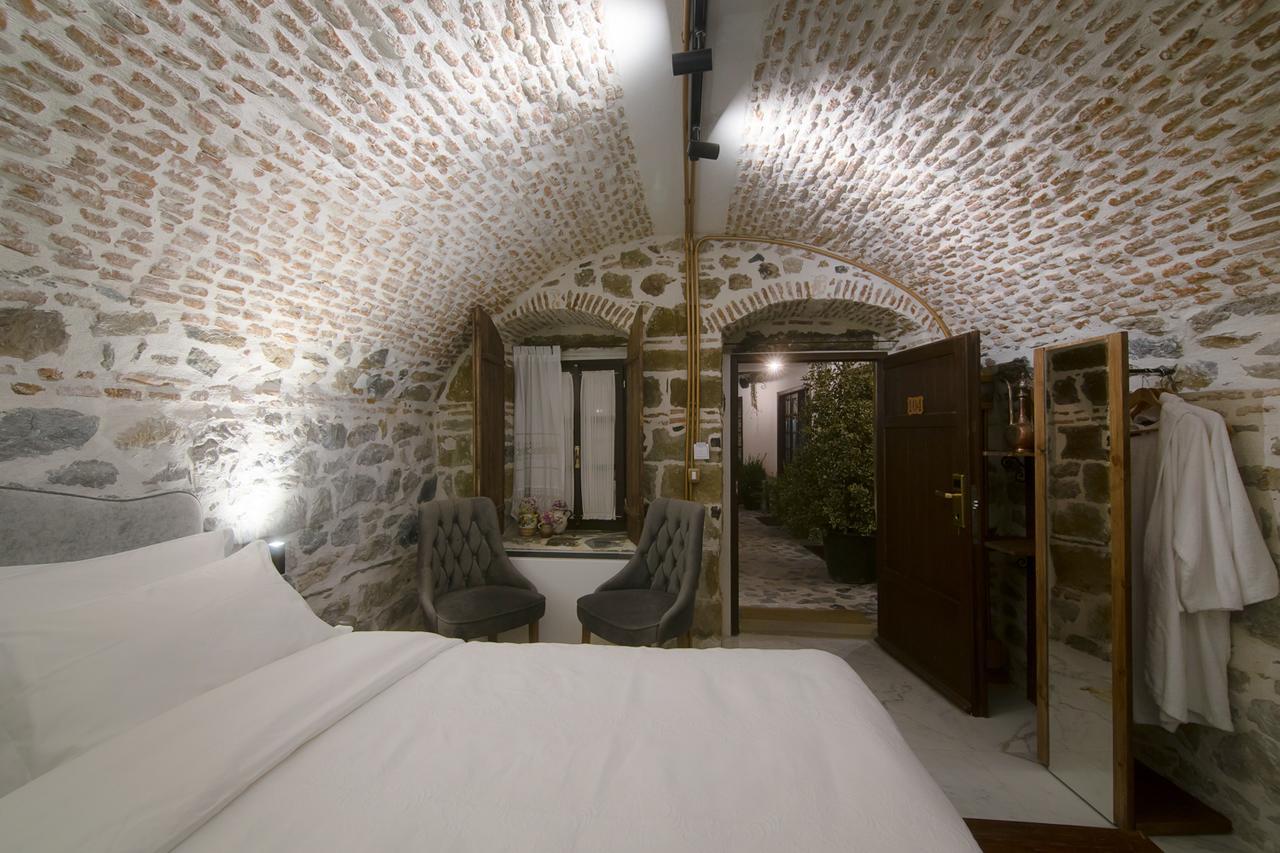 Hani I Pazarit Boutique Hotel Корча Екстериор снимка