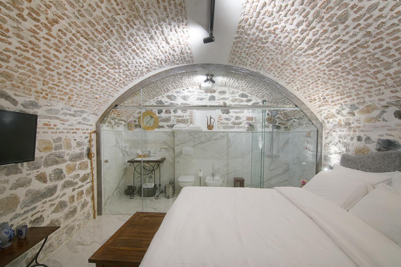 Hani I Pazarit Boutique Hotel Корча Екстериор снимка